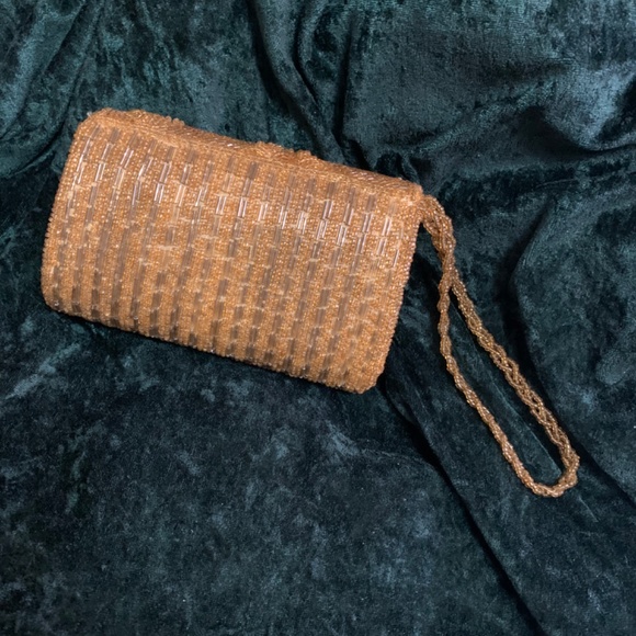 Gold Purse - Picture 4 of 4